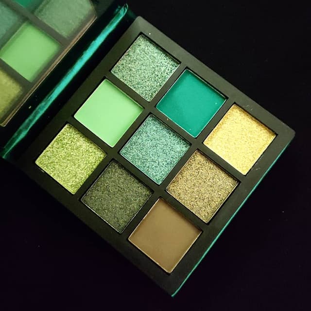 Green Obsession pallete